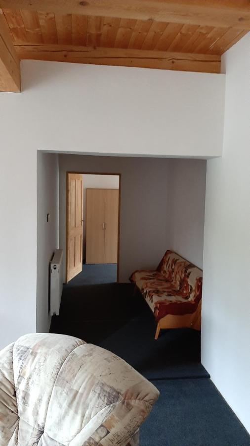 Apartmany-Zamecka Restaurace Jindrichovice Dış mekan fotoğraf