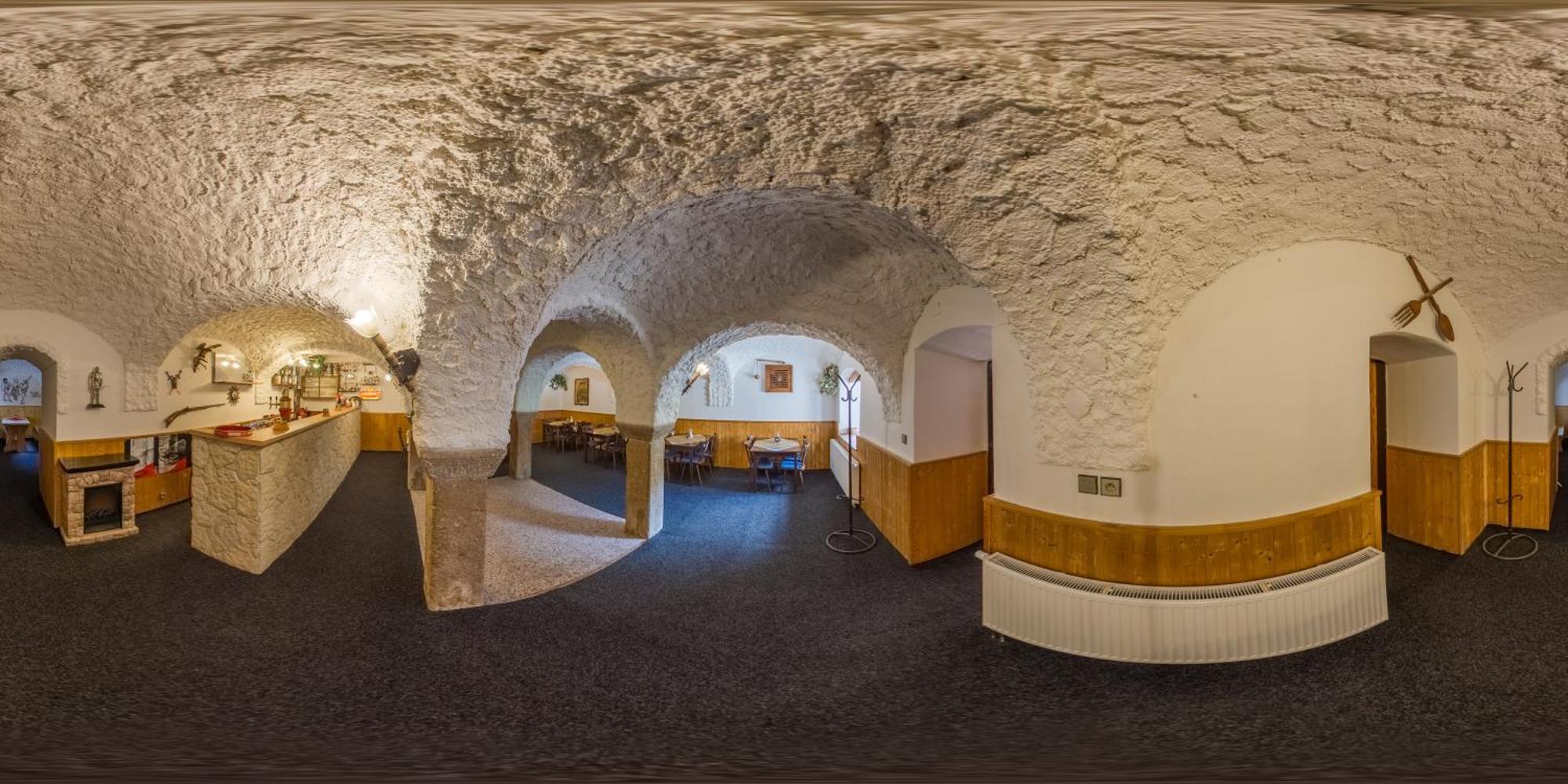 Apartmany-Zamecka Restaurace Jindrichovice Dış mekan fotoğraf